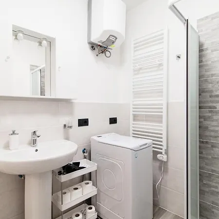 Olimpia Via Vitani - The House Of Travelers Appartamento