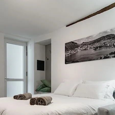 Olimpia Via Vitani - The House Of Travelers * Côme